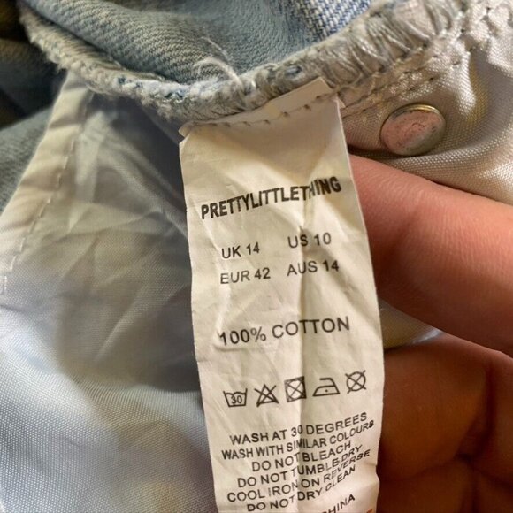 Prettylittlething Womens 10 Denim Jean Short Shorts Blue Distressed High Rise - Picture 5 of 10
